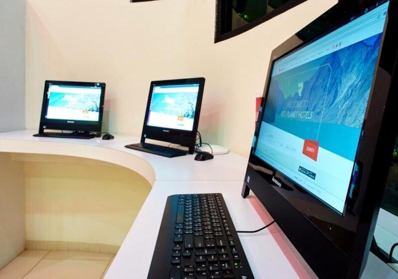 ホテル Red Planet Hat Yai Sha Extra Plus