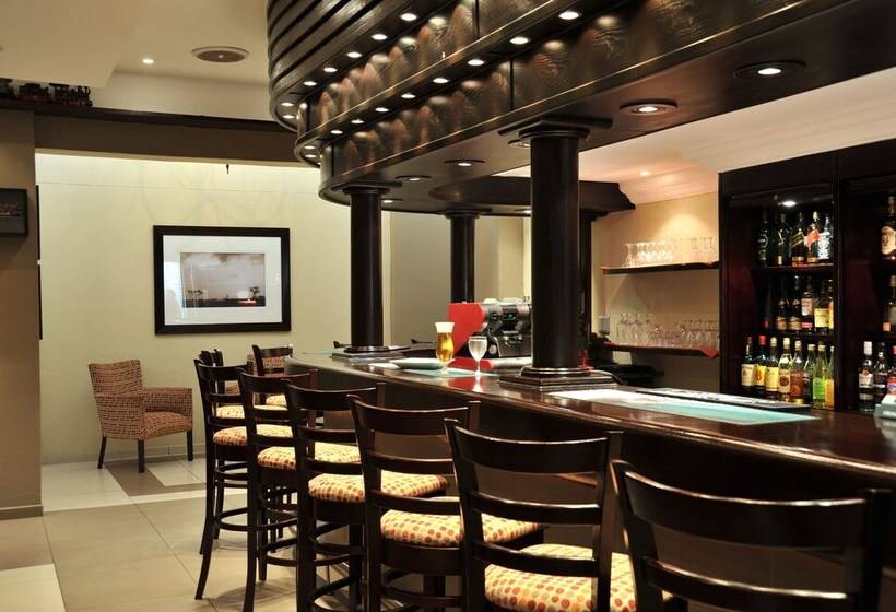 Safari Hotel & Convention Centre