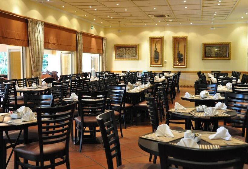 Safari Hotel & Convention Centre