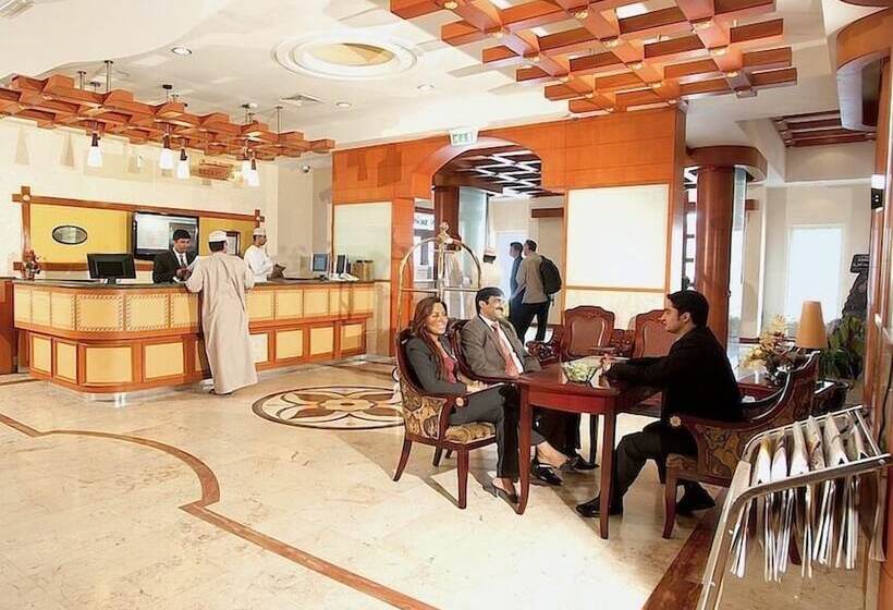 酒店 Safeer International