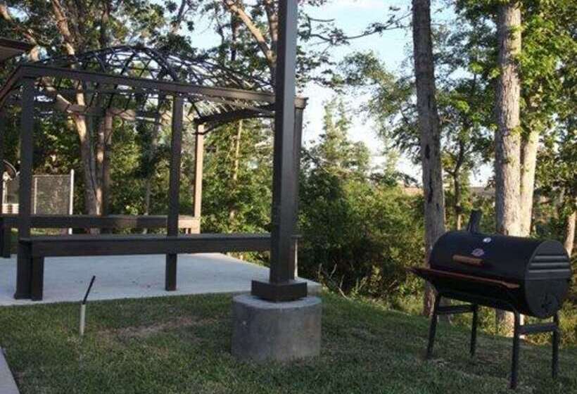 هتل Sleep Inn & Suites Center