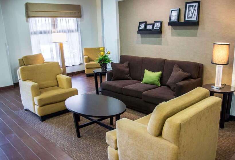 هتل Sleep Inn & Suites Center