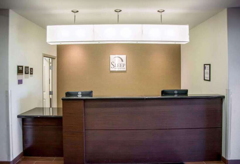 هتل Sleep Inn & Suites Center