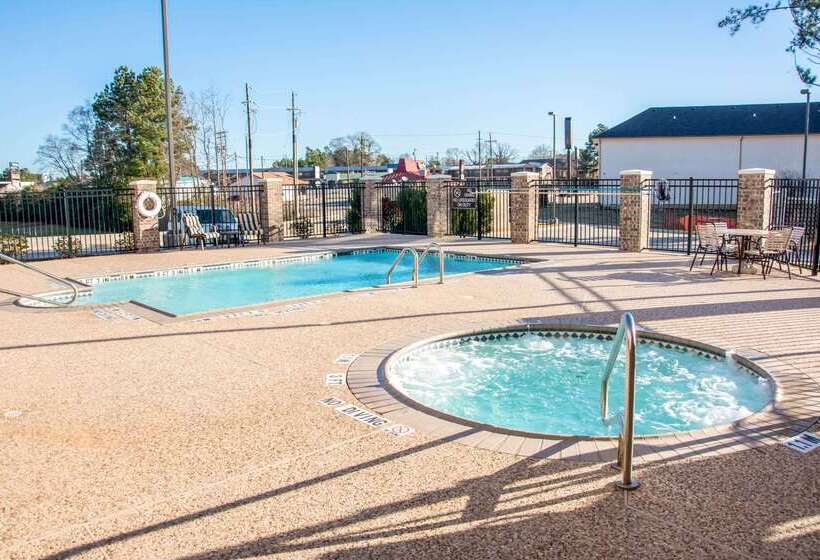 هتل Sleep Inn & Suites Center