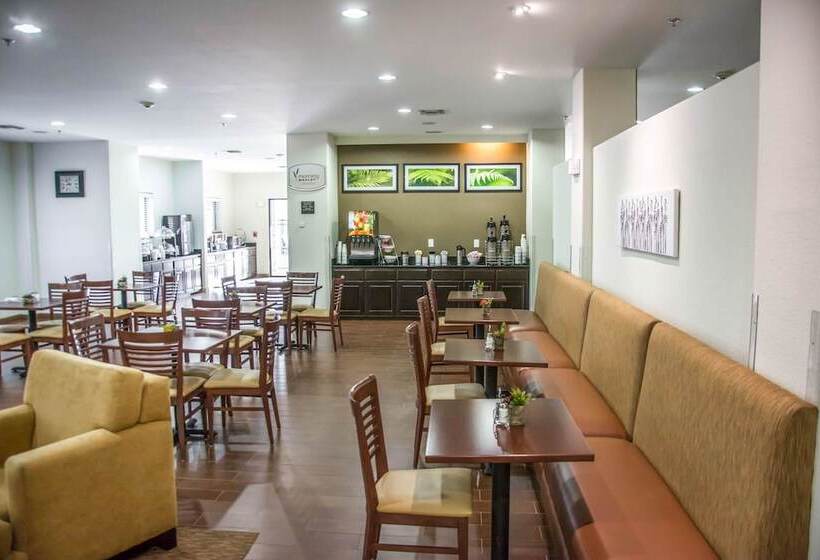 هتل Sleep Inn & Suites Center