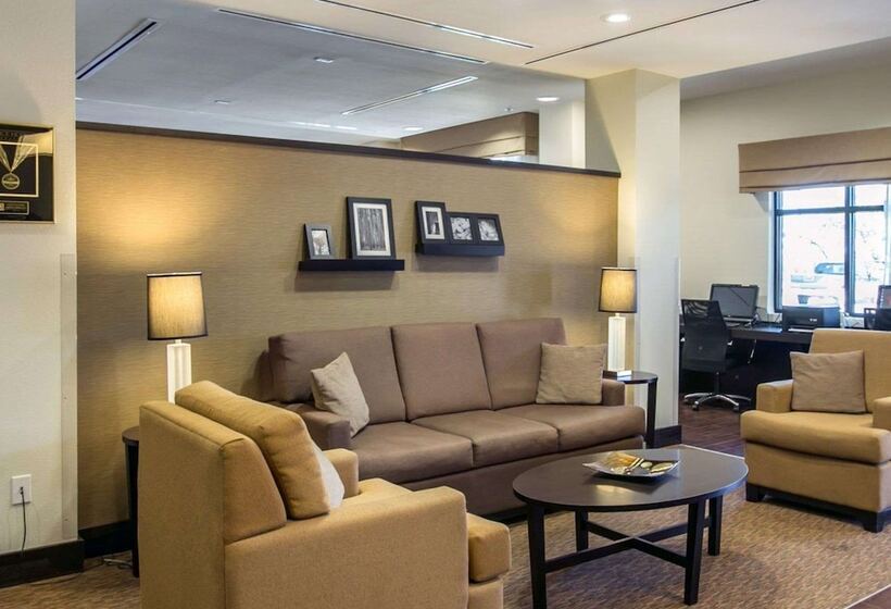 酒店 Sleep Inn & Suites