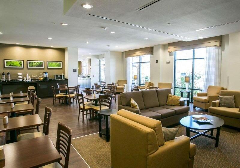 酒店 Sleep Inn & Suites