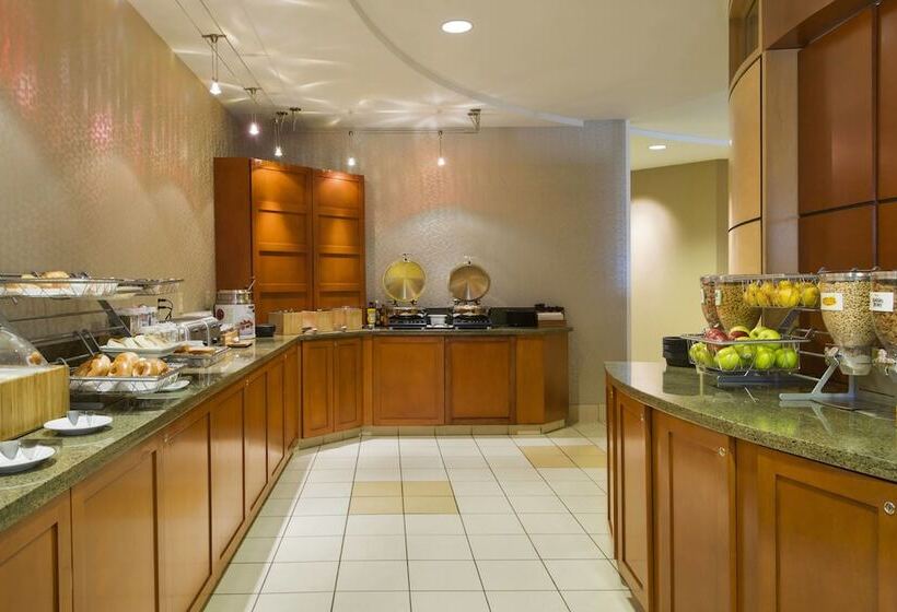 Отель Springhill Suites By Marriott Omaha East, Council Bluffs, Ia