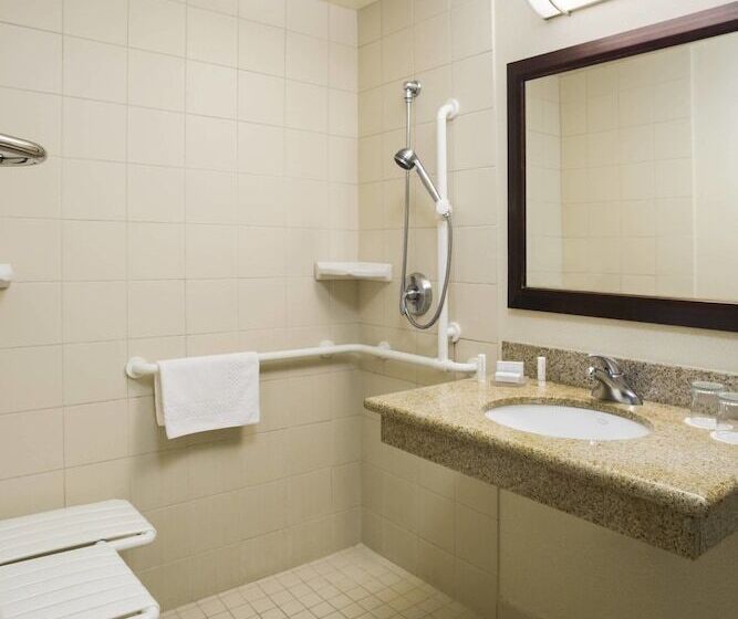 Отель Springhill Suites By Marriott Omaha East, Council Bluffs, Ia