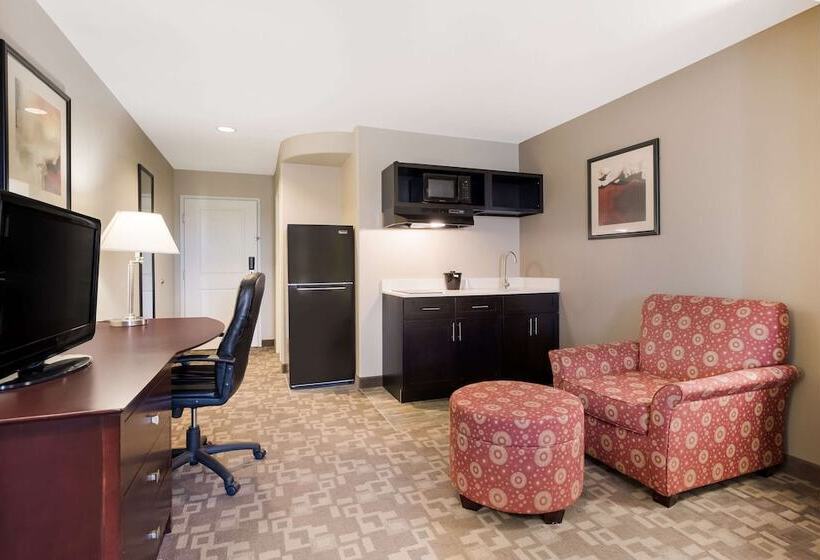 فندق Suburban Studios Berwick  Morgan City