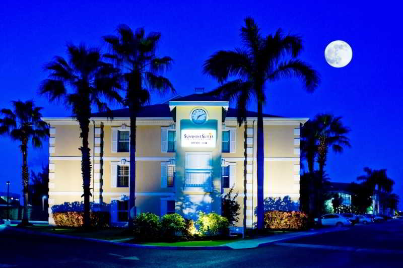 酒店 Sunshine Suites Resort