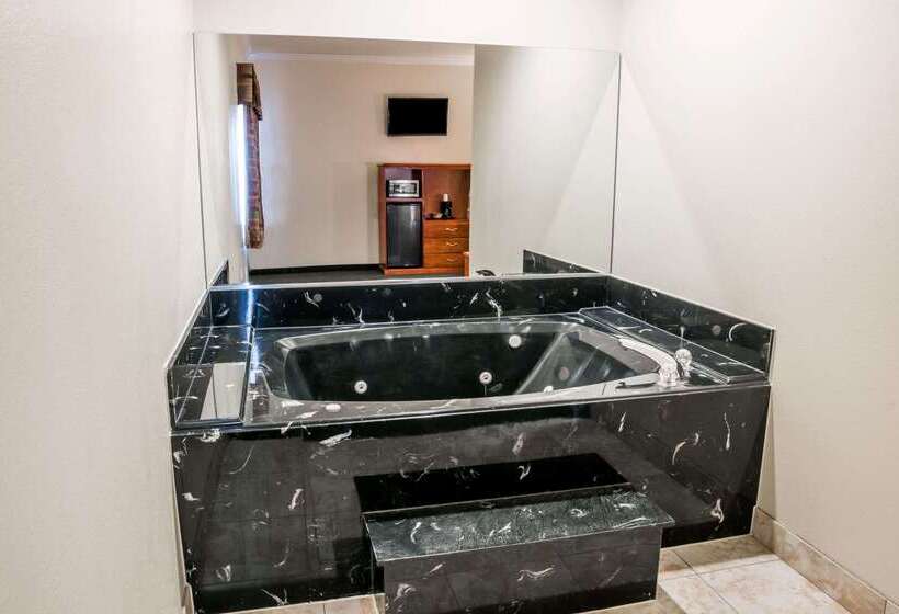 酒店 Super 8 By Wyndham Brookshire Tx