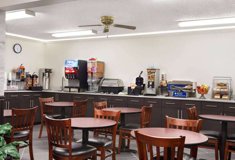 فندق Super 8 By Wyndham Chillicothe