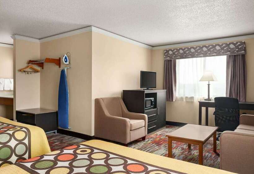 فندق Super 8 By Wyndham Chillicothe