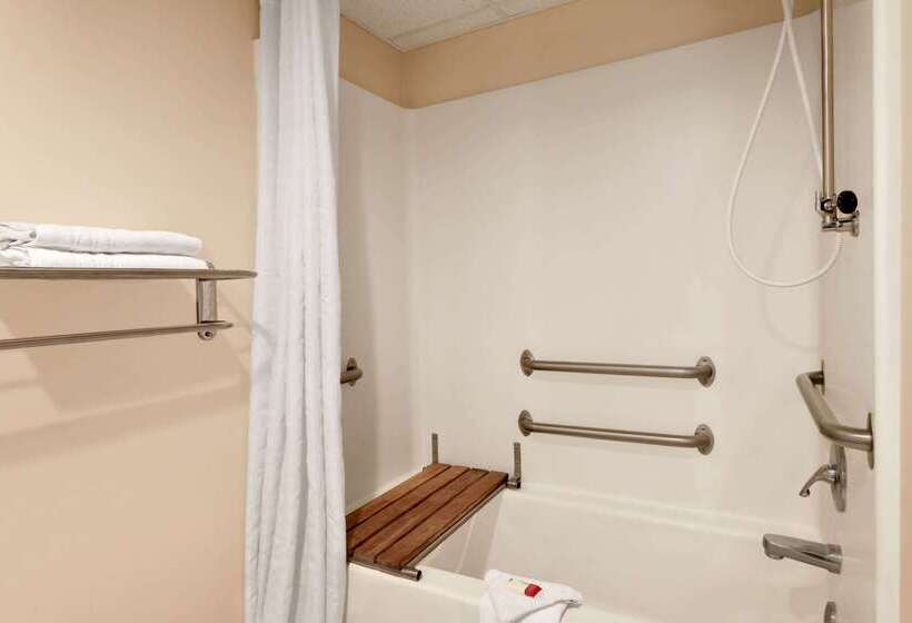 فندق Super 8 By Wyndham Chillicothe