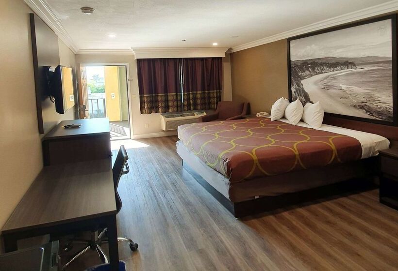 ホテル Super 8 By Wyndham Cypress Buena Park Area