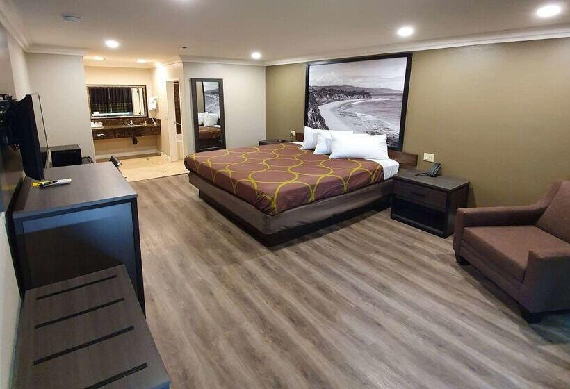 ホテル Super 8 By Wyndham Cypress Buena Park Area