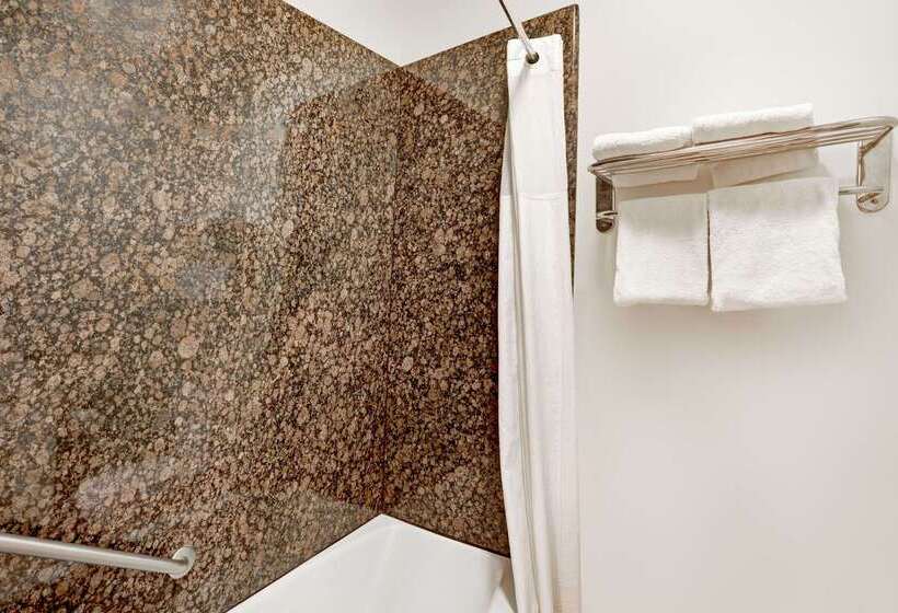 ホテル Super 8 By Wyndham Cypress Buena Park Area