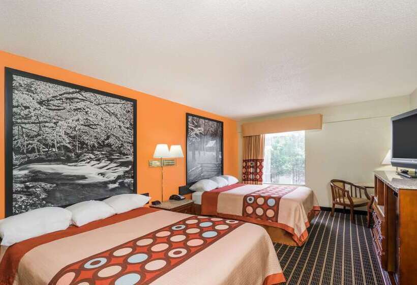فندق Super 8 By Wyndham Dandridge
