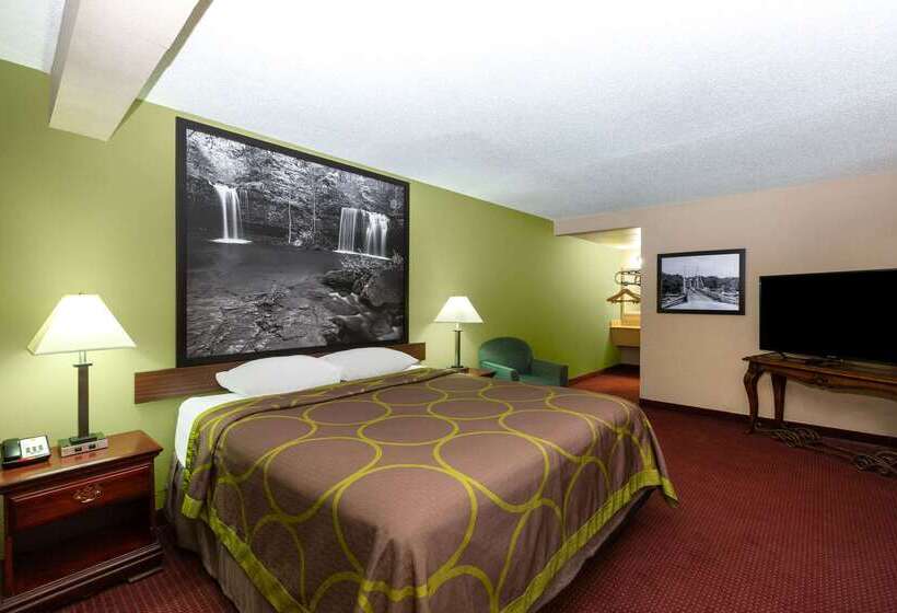 هتل Super 8 By Wyndham Eureka Springs