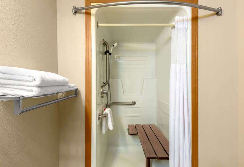 هتل Super 8 By Wyndham Eureka Springs