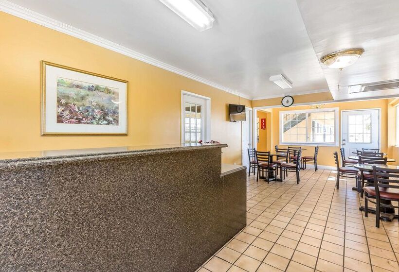 בית מלון כפרי Economy Inn  Buttonwillow I 5