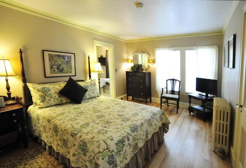 فندق The Brewster Inn