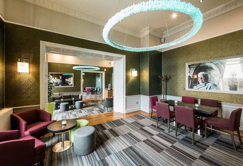 בית מלון כפרי The Place