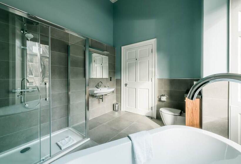 בית מלון כפרי The Place