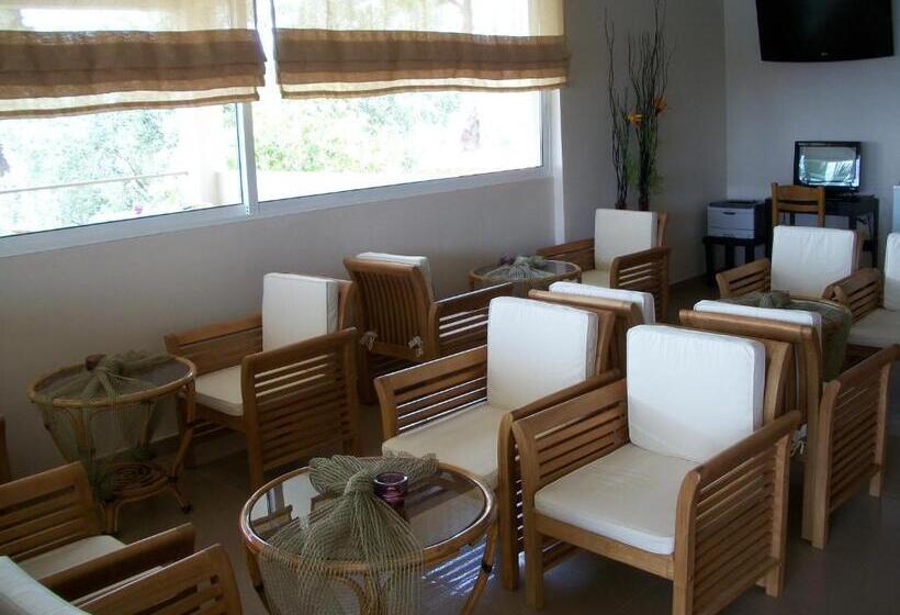 בית מלון כפרי Thea