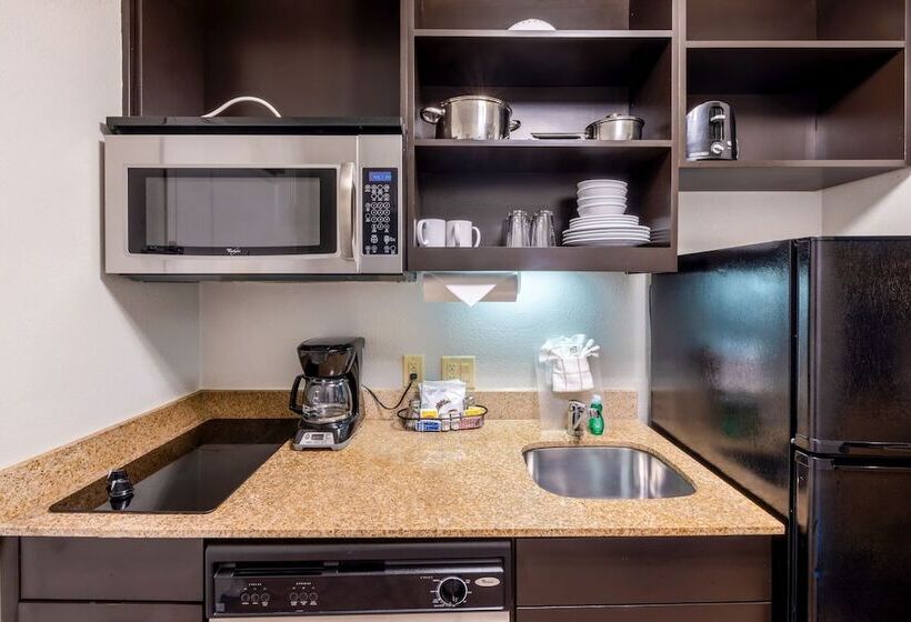 호텔 Towneplace Suites Dallas Desoto