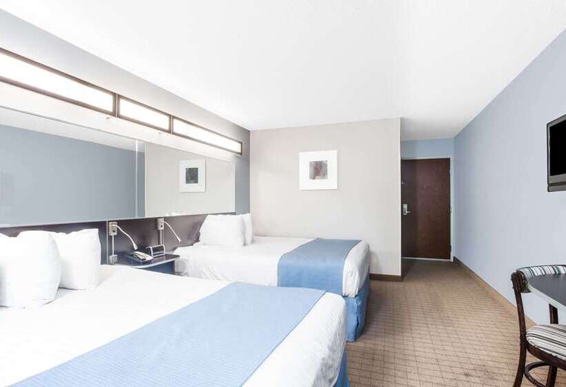 Microtel Inn & Suites Bath