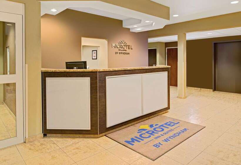 Microtel Inn & Suites By Wyndham Bluffs