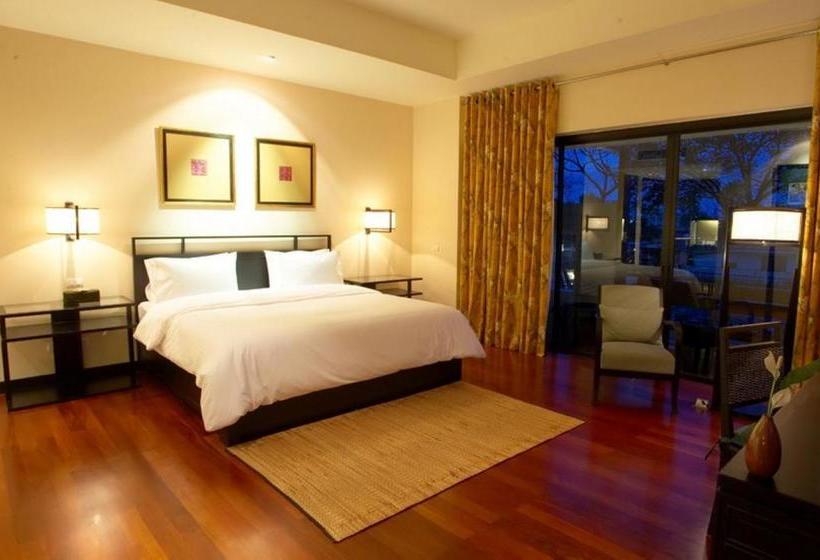 استراحتگاه Luxe Residence