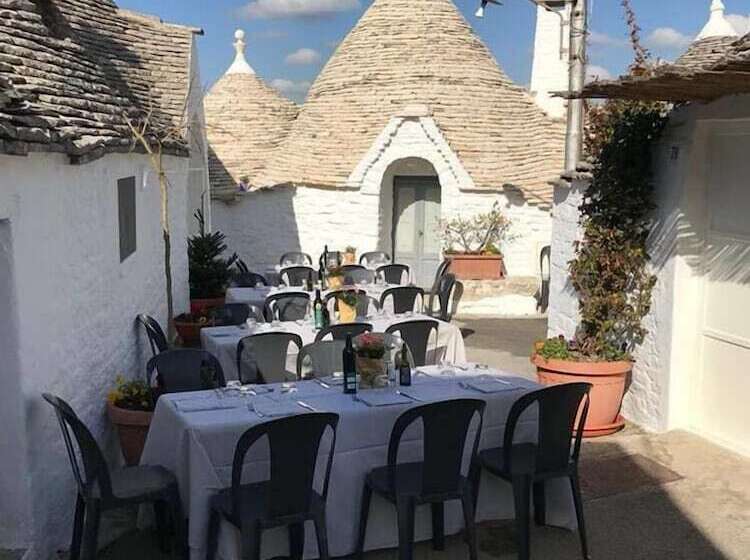 Trulli E Puglia Resort