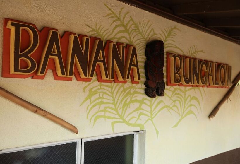 Banana Bungalow Hollywood Hotel & Hostel