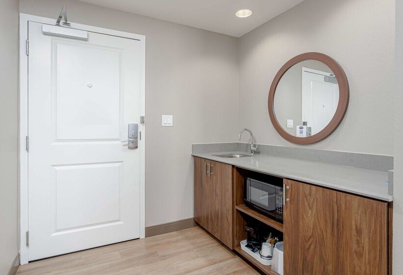 Hampton Inn & Suites Orange Beach/gulf Front