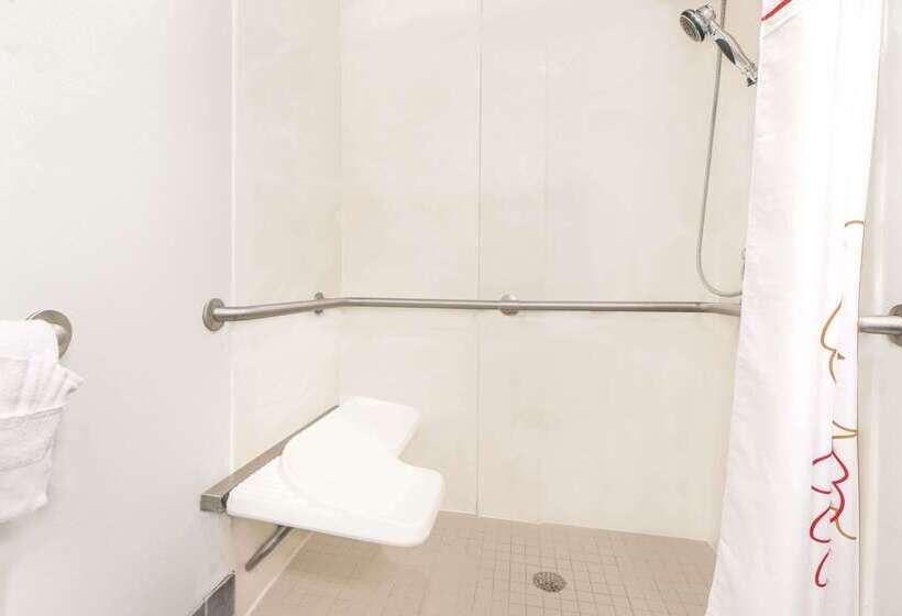 Hawthorn Suites By Wyndham Lubbock