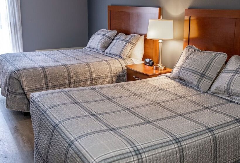 هتل All Seasons Resort, Trademark Collection By Wyndham