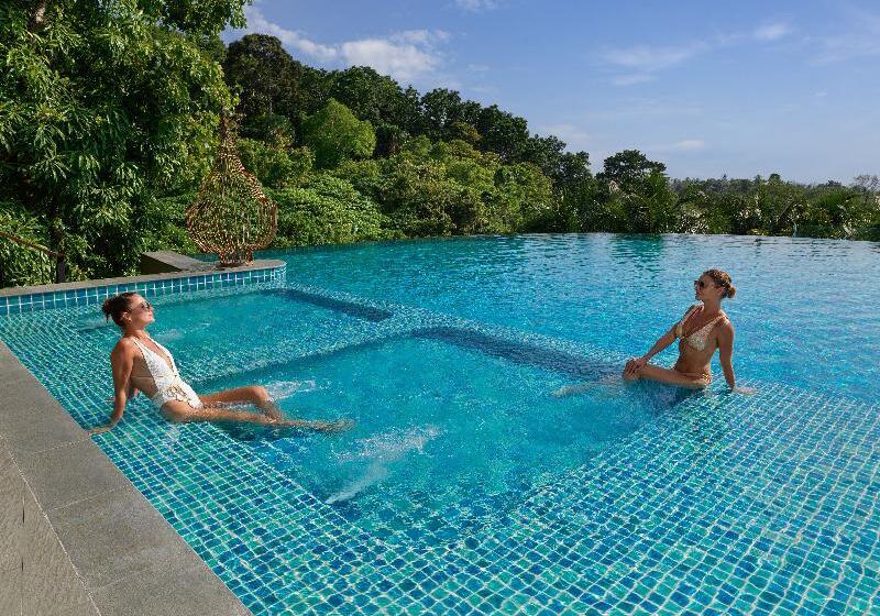 هتل Avista Hideaway Phuket Patong   Mgallery