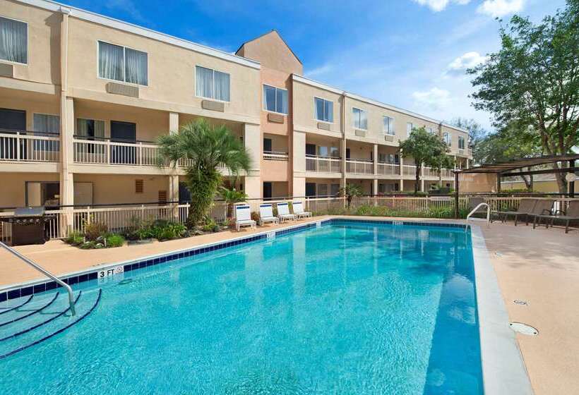 فندق Baymont By Wyndham Gainesville I75