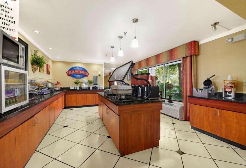 فندق Baymont By Wyndham Gainesville I75