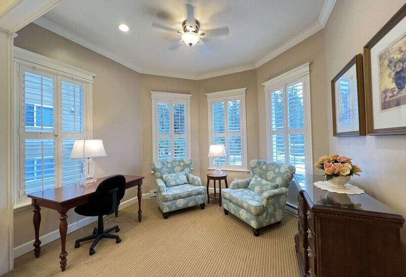 فندق Best Western Grandmas Feather Bed