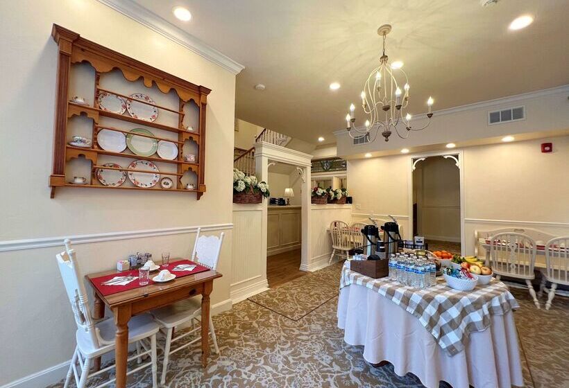 فندق Best Western Grandmas Feather Bed