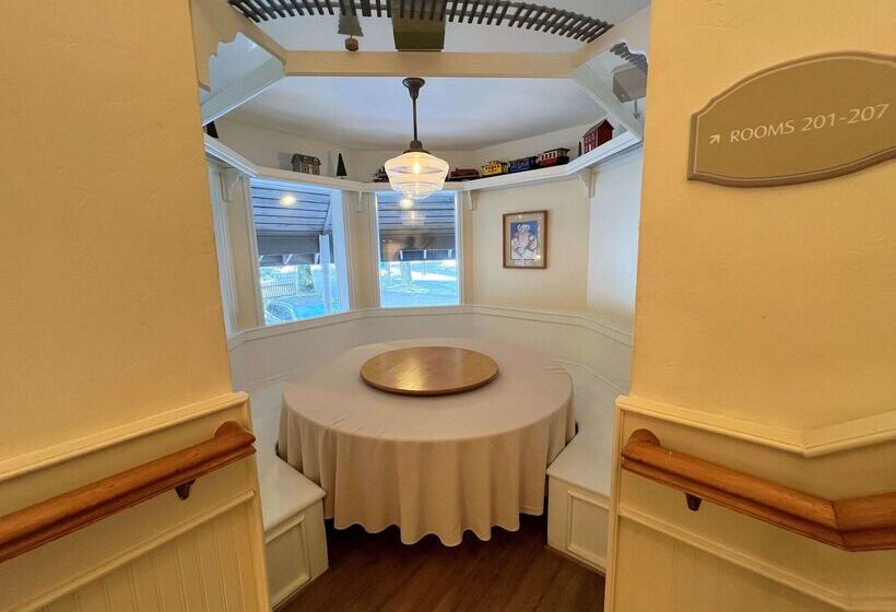 فندق Best Western Grandmas Feather Bed