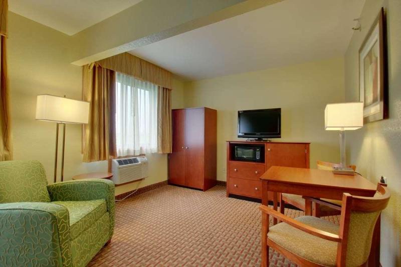 فندق Best Western Plus Altoona Inn