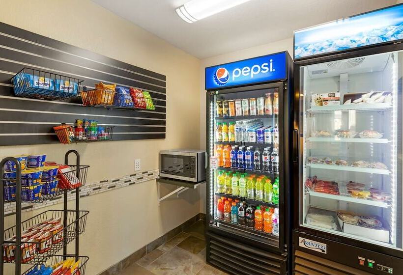 فندق Best Western Plus Altoona Inn