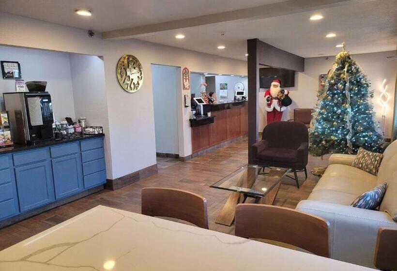 فندق Best Western Plus Altoona Inn