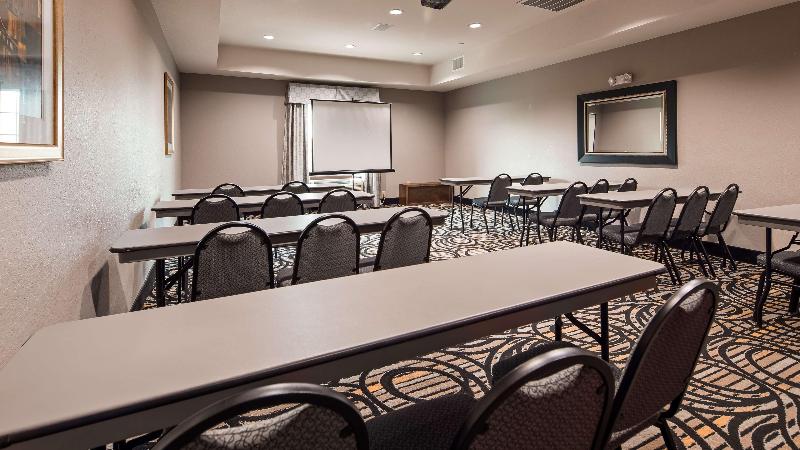 בית מלון כפרי Best Western Plus Kenedy Inn