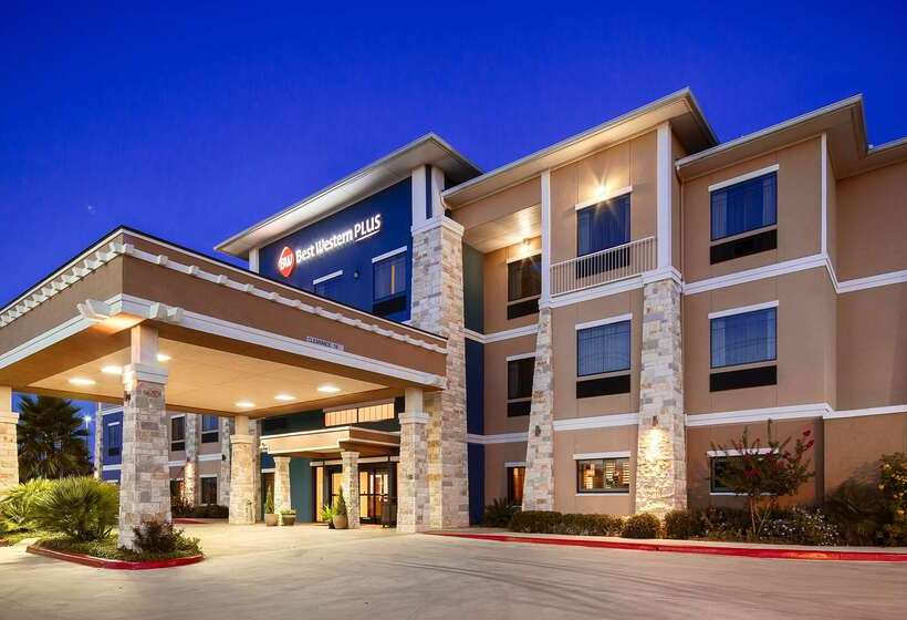 ホテル Best Western Plus Lytle Inn And Suites